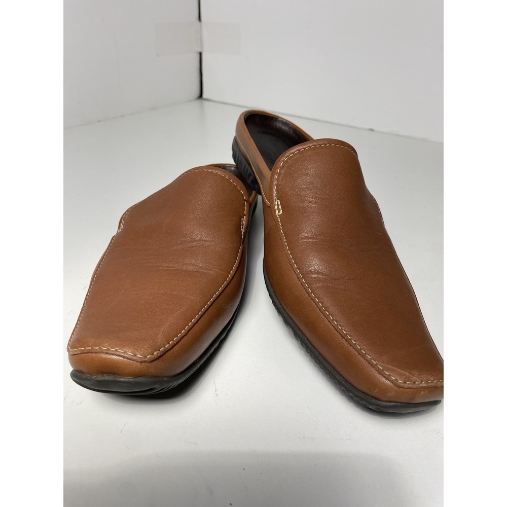 Timberland Women's Size 7 Leather Sandals Closed‎ Toe Brown Slip-On Dressy Shoes